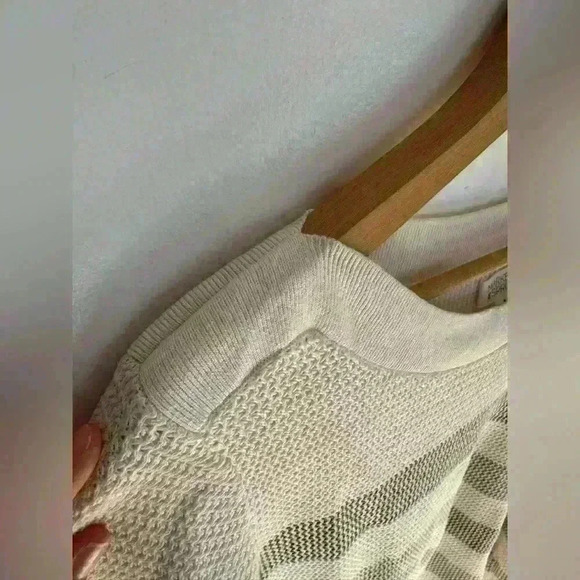 White and grey striped long pullover sweater by Market & Spruce size medium - Picture 8 of 13